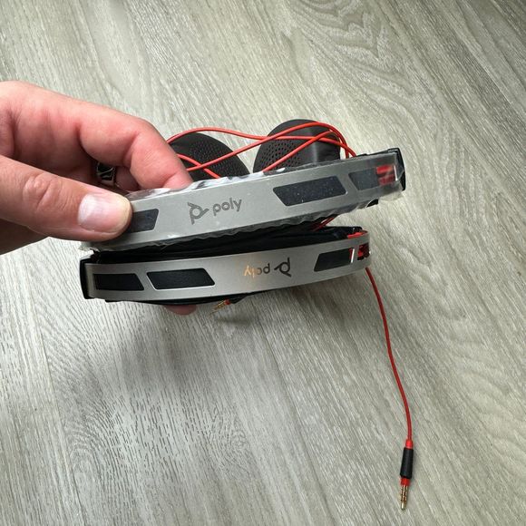 Plantronics Poly Blackwire Wired Headset - Picture 2 of 3